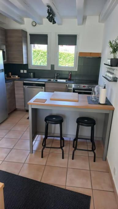 Appartement 70 M2 - Terrasse Et Jardin Privatifs Mouguerre Exterior photo